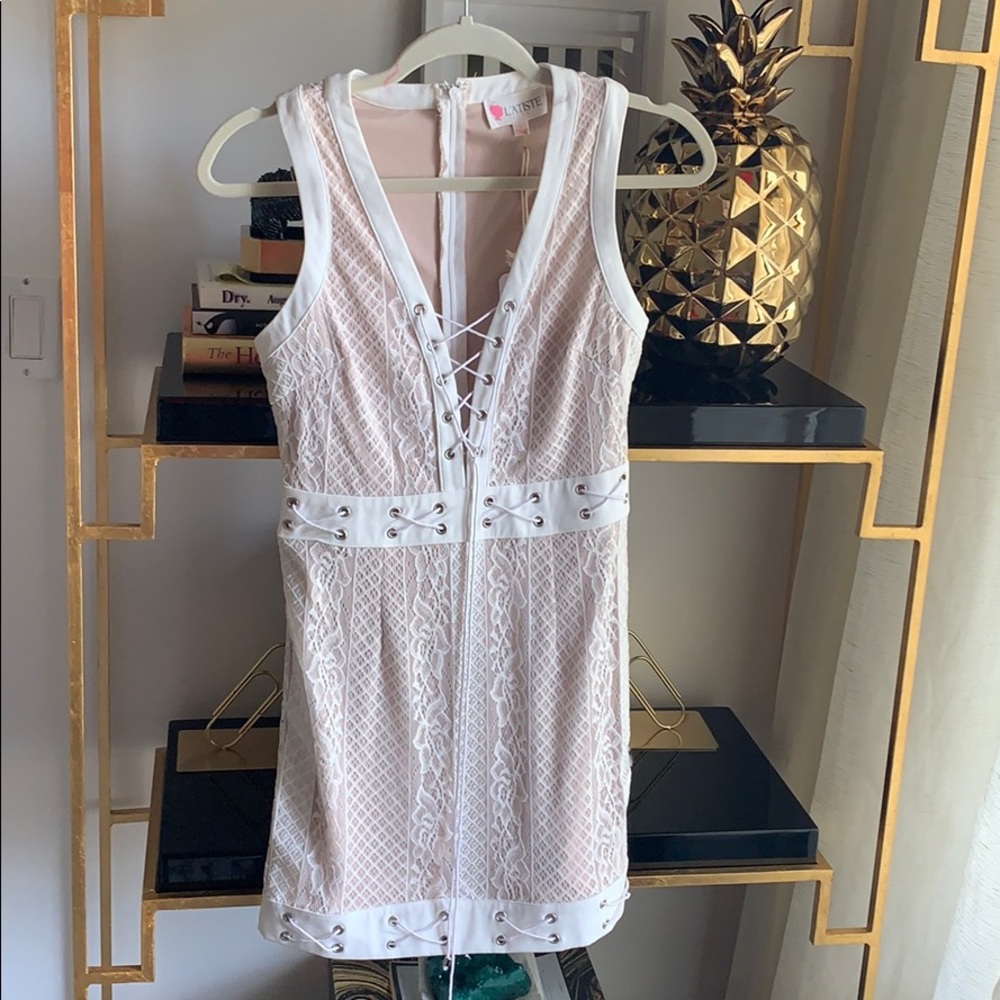 BRAND NEW!!! Lace White dress